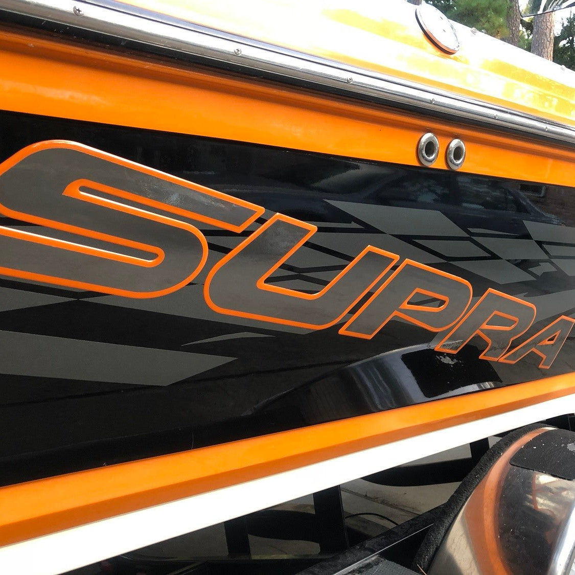 Supra Boats Domed Boat Decal