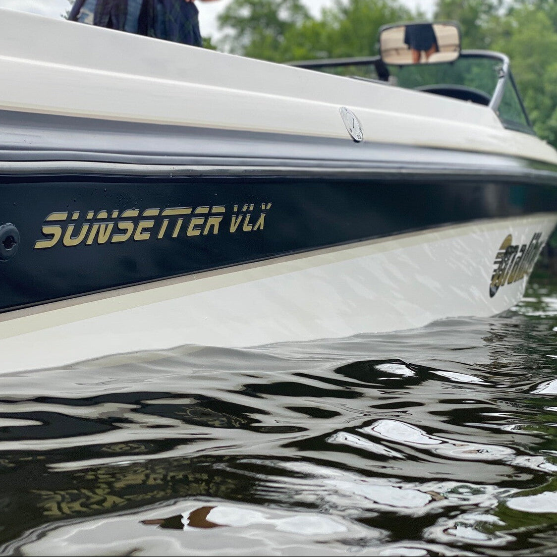 2000-2005 Malibu Sunsetter Domed Boat Decal