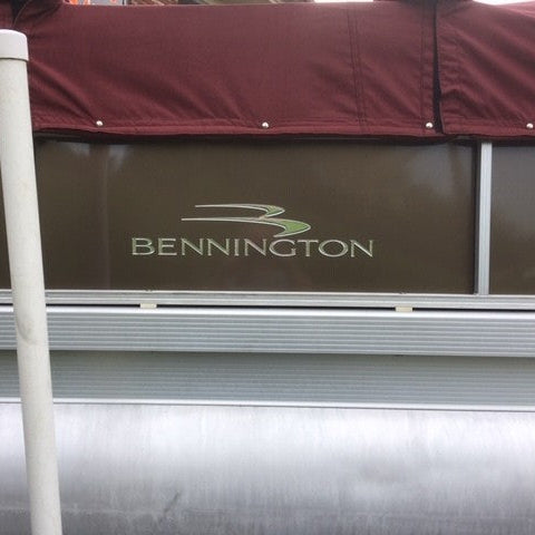 Bennington Domed Boat Decal