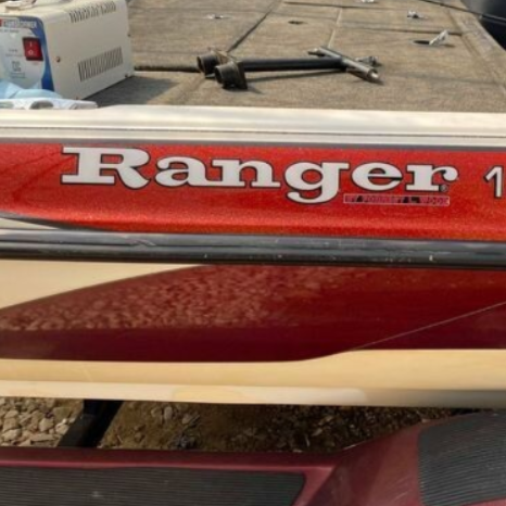 Ranger Boats replacement decal by Domed Numbers